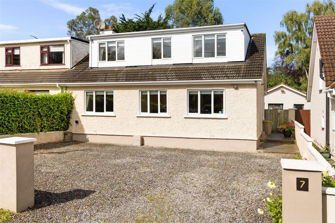 7 Gort Na Mona Drive, Foxrock, Dublin 18