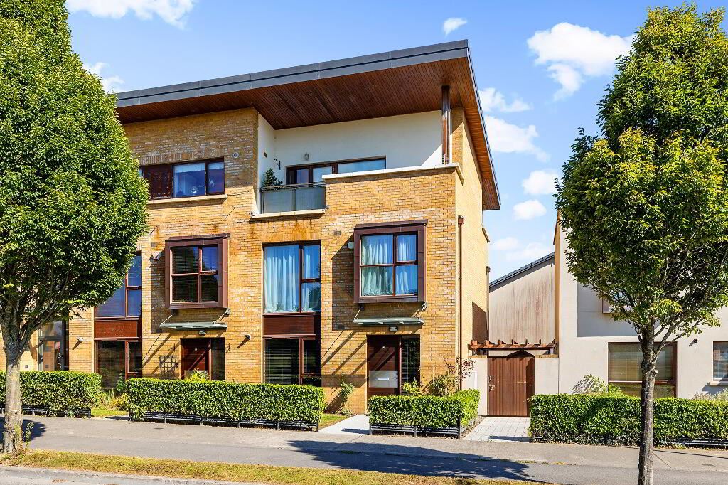 16 Castlegate Heath, Adamstown, Lucan, Dublin