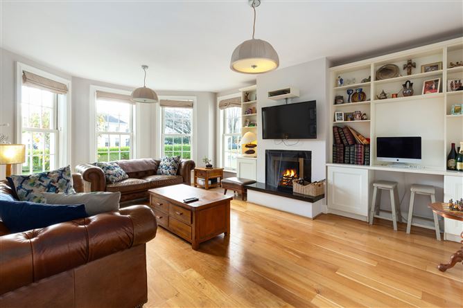 113 Georgian Village, Castleknock, Dublin 15.