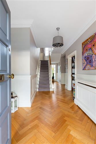 113 Georgian Village, Castleknock, Dublin 15.