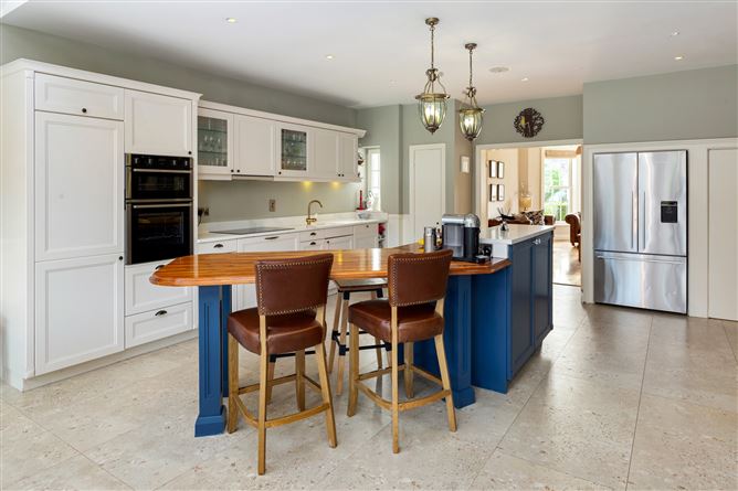 113 Georgian Village, Castleknock, Dublin 15.