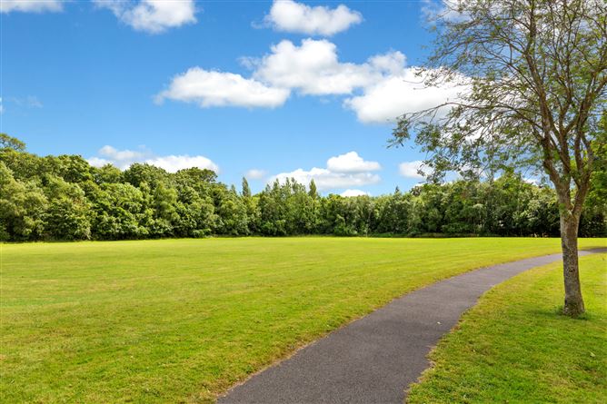 113 Georgian Village, Castleknock, Dublin 15.