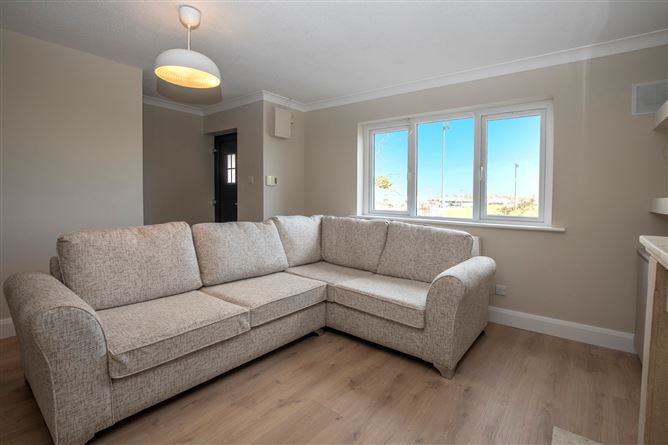 28 The Mills, Edenmore, Dublin 5