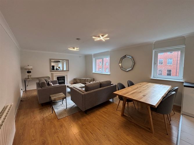 Madison Court, Grattan Street