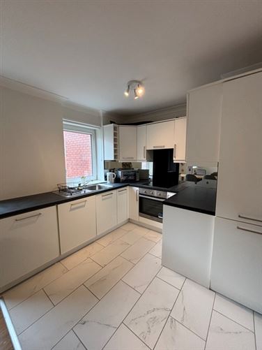 Madison Court, Grattan Street