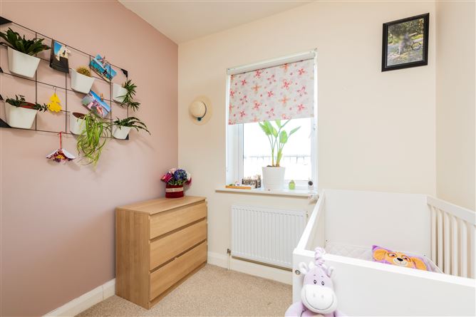 Photo 21 of 28 — 4 Castleland Park Avenue, Balbriggan, Dublin