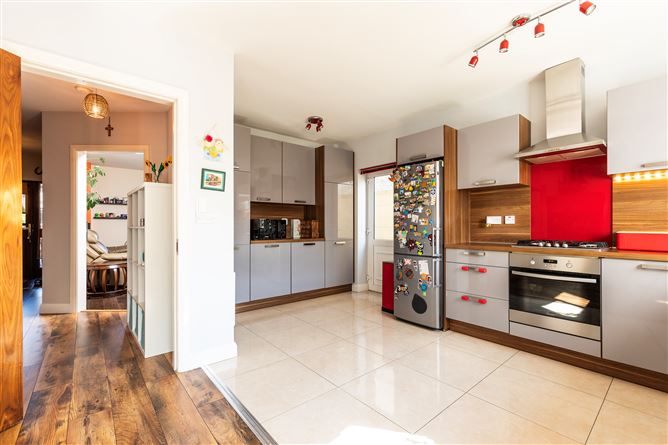 Photo 11 of 28 — 4 Castleland Park Avenue, Balbriggan, Dublin