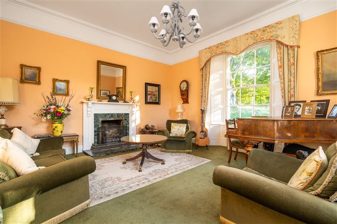 Bunavaunish House, Mile Hill, Ballinrobe, Co. Mayo