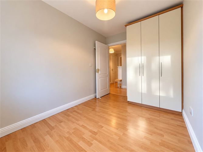 Apartment 117, Kerrymount, Castle Court, Kilgobbin Wood, Sandyford, Dublin 18