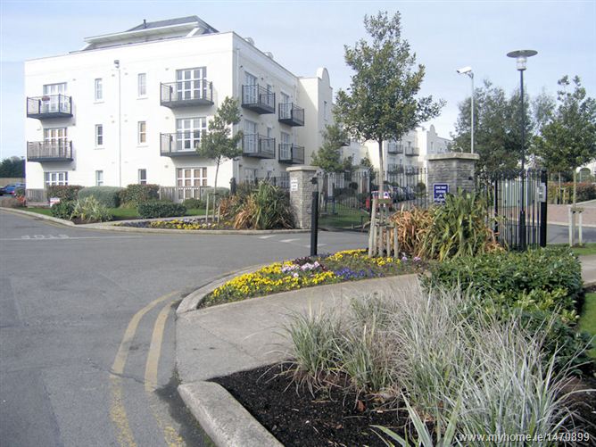 Photo 8 of 10 — 8 Station House, Seabrook Manor, Portmarnock, Co. Dublin