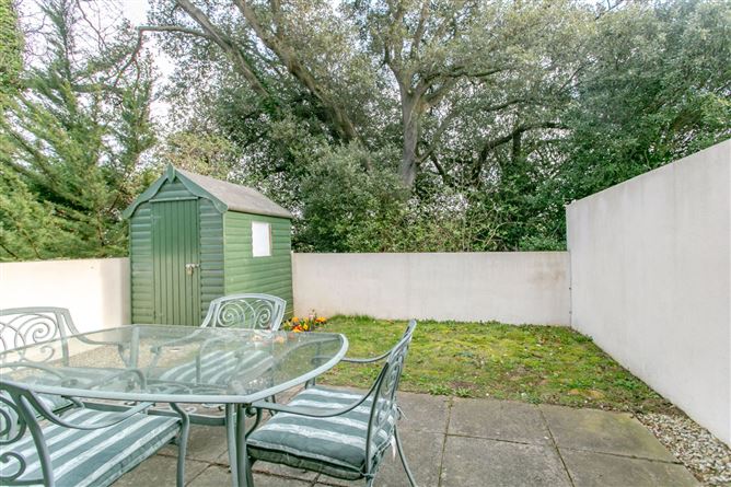 25 Orwell Woods, Rathgar, Dublin 6