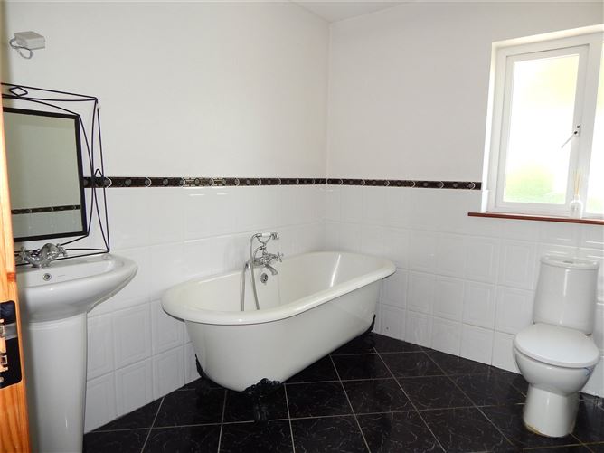 15 Cedar Court, Charleville, Co. Cork
