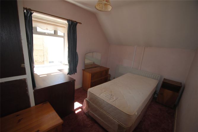 6 Newtown Perry, Rathdowney, Co. Laois