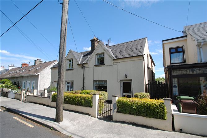 6 Newtown Perry, Rathdowney, Co. Laois