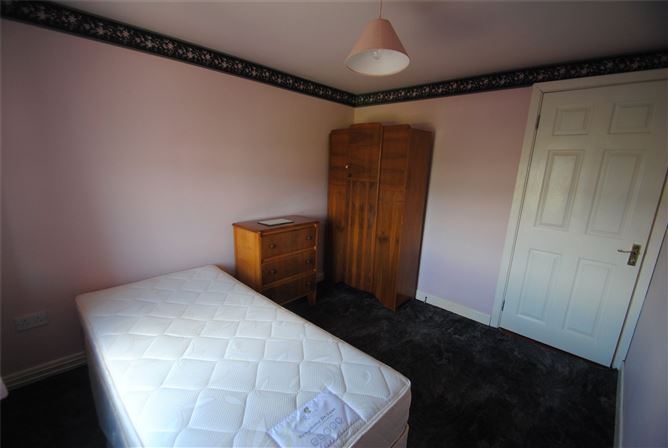 6 Newtown Perry, Rathdowney, Co. Laois