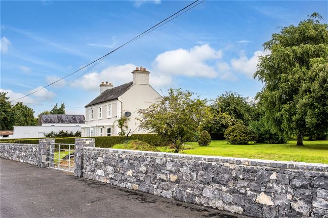 Kylemore, Abbey, Loughrea, Co. Galway