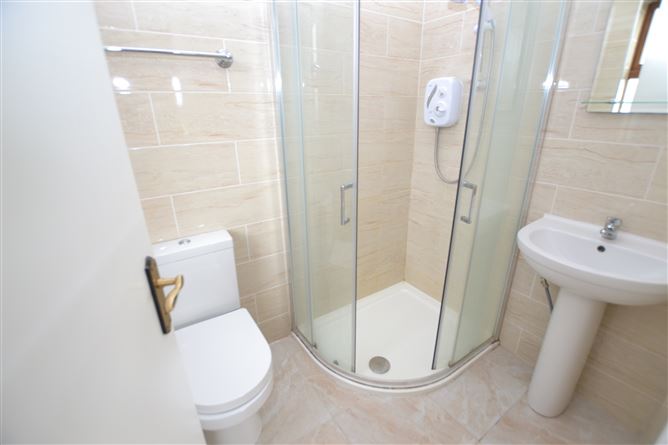 2 Ruanmore, Kilmuckridge, Wexford