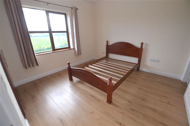 2 Ruanmore, Kilmuckridge, Wexford