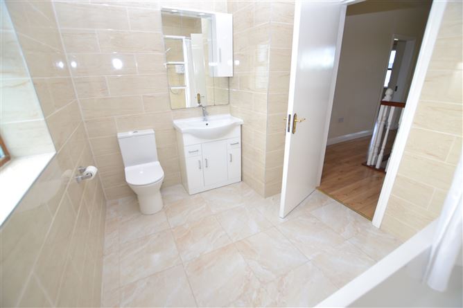 2 Ruanmore, Kilmuckridge, Wexford