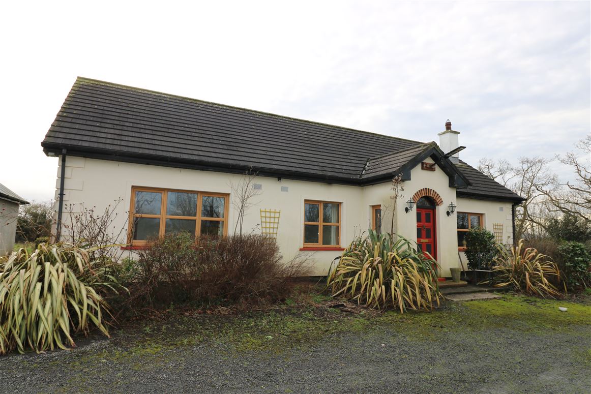 Deerpark, CarrickonSuir, Tipperary Shee & Hawe 4674899 MyHome.ie Residential