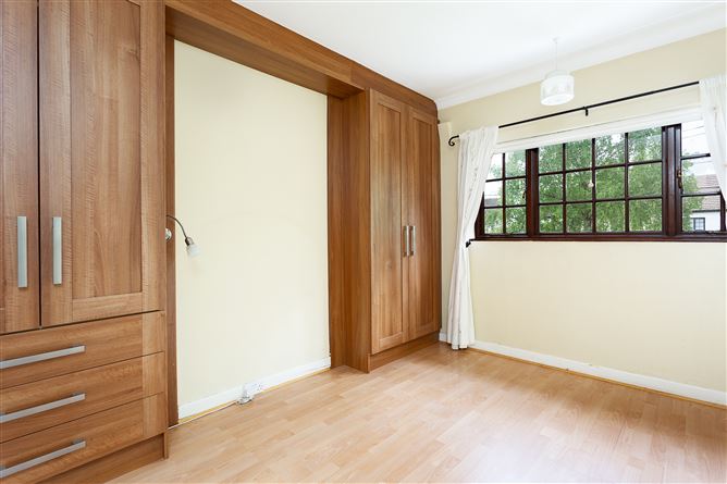 9 Ratra Park, Navan Road,   Dublin 7