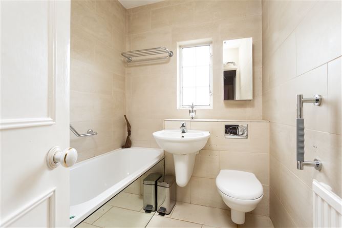 9 Ratra Park, Navan Road,   Dublin 7