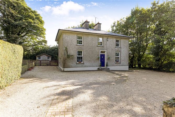 Phoenix House, Newcastle, Oldcastle, Co. Meath