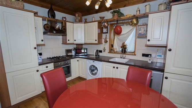 147 Ath Lethan, Racecourse Road, Dundalk, Co. Louth