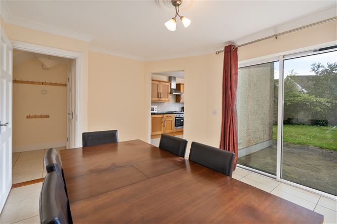12 Rowan Hill, Mount Oval Village, Rochestown, Cork