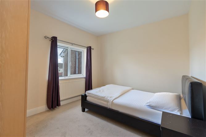 12 Rowan Hill, Mount Oval Village, Rochestown, Cork