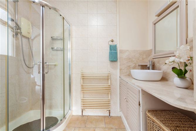 46 Ardglas, Dundrum, Dublin 16