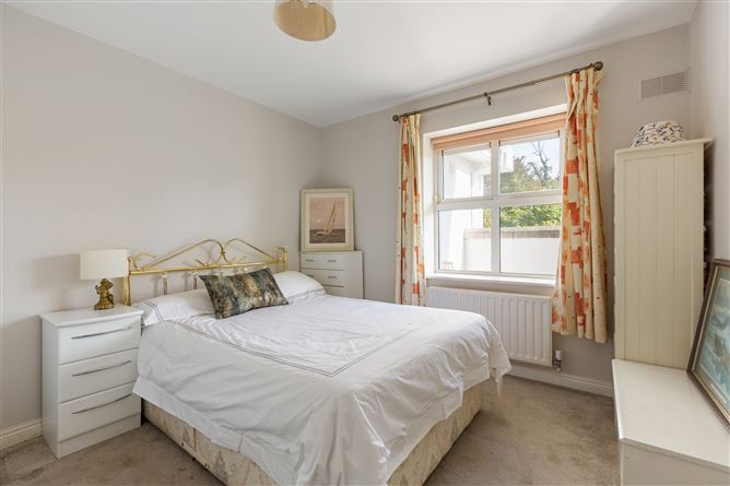 Apartment 13, Belfield Park, Stillorgan Road, Blackrock,   County Dublin