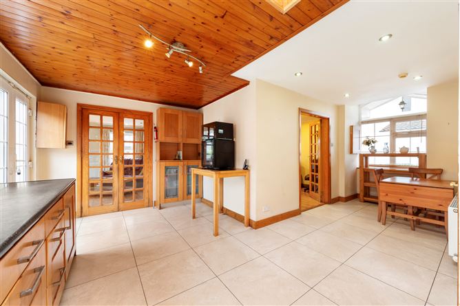 7 Rowan Close, Castletown, Celbridge, Co. Kildare