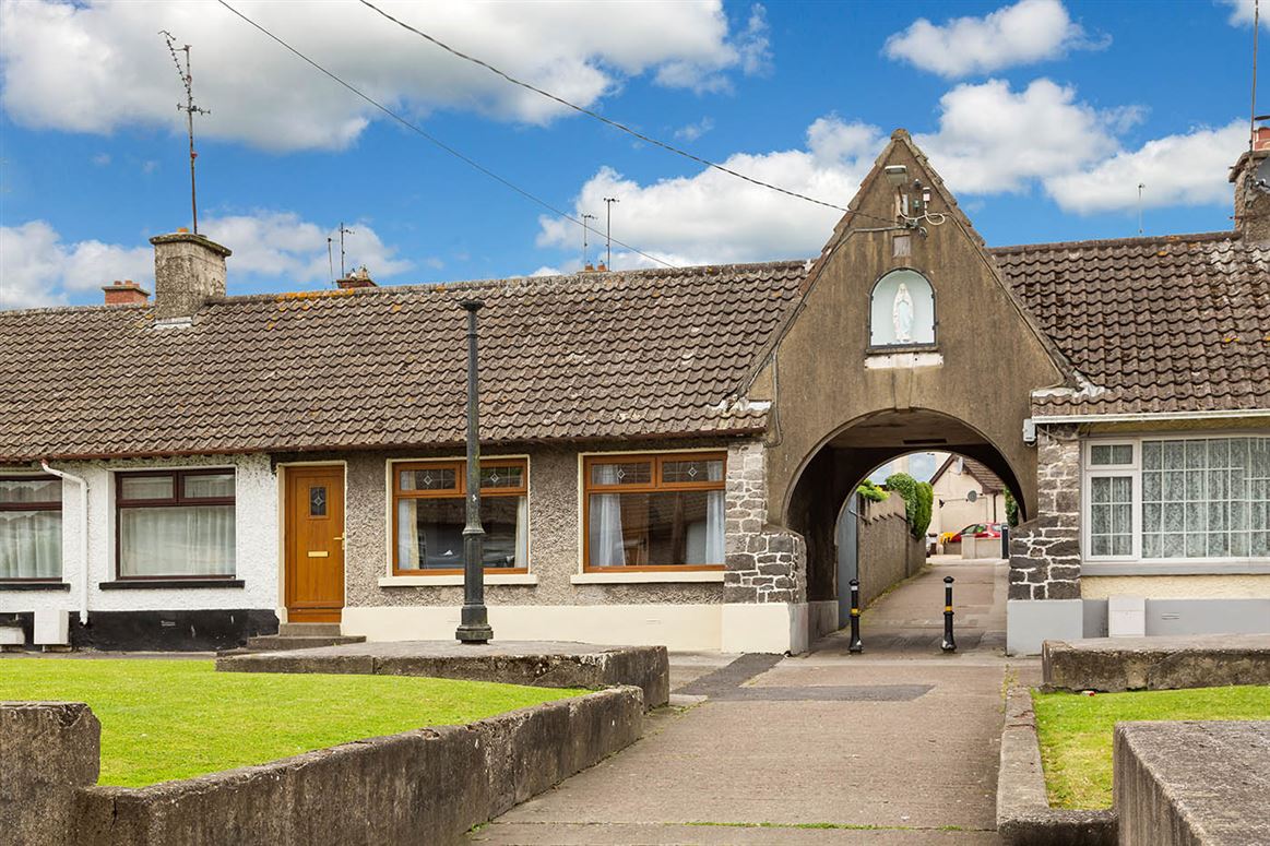 16 Lourdes Square, Drogheda, Louth