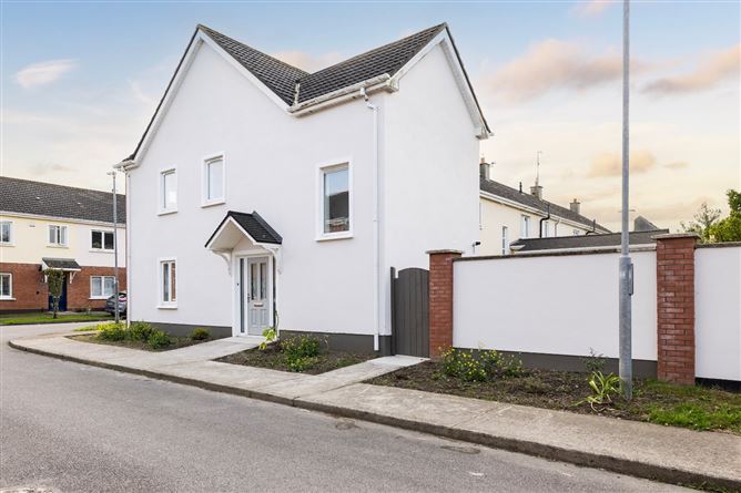 18 Brookford, Rush, Co. Dublin