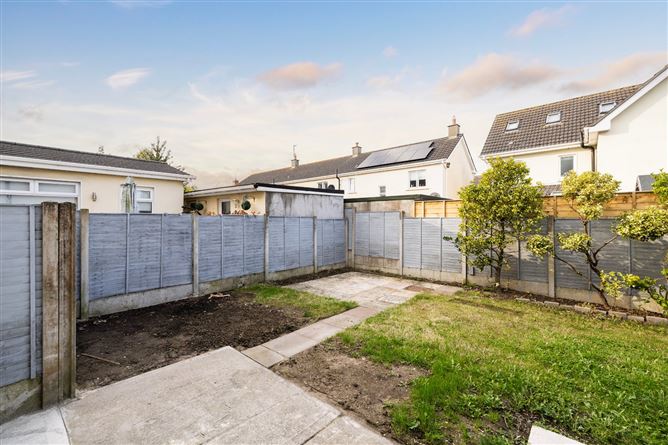 18 Brookford, Rush, Co. Dublin