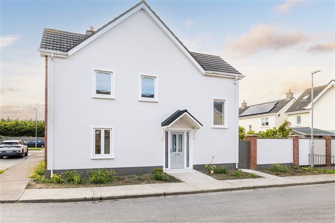 18 Brookford, Rush, Co. Dublin