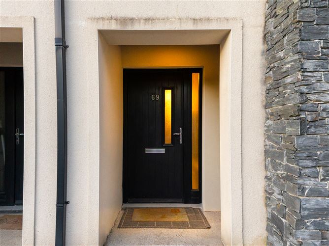 69 Crosforge, Saggart, Co. Dublin