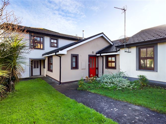 Main image for 22 Pebble Lawn, Pebble Beach, Tramore, Waterford