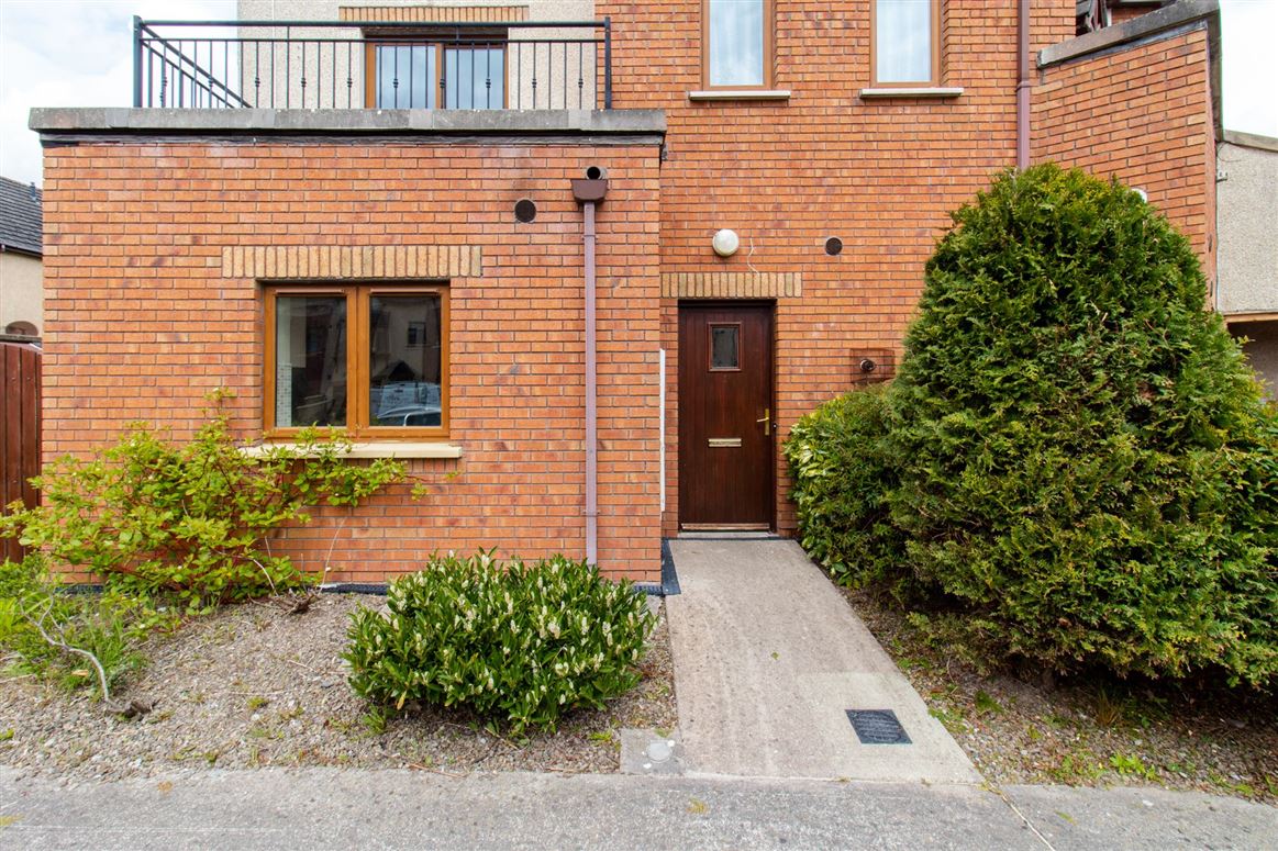 Apartment 1 Pine Court , Castlelake, Carrigtwohill, Cork