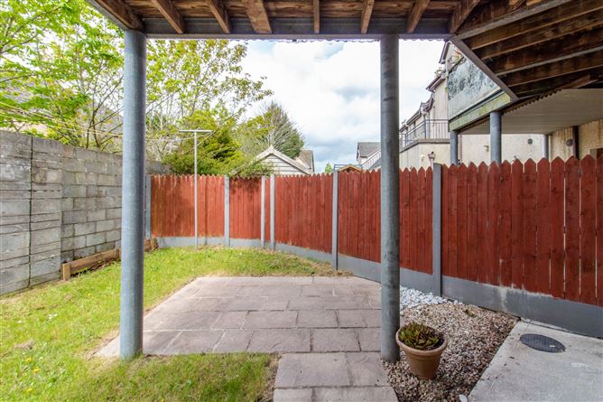 Apartment 1 Pine Court , Castlelake, Carrigtwohill, Cork