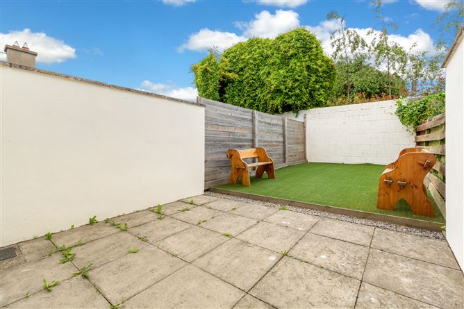 3 Parkview Court, Blackhorse Avenue, Dublin 7