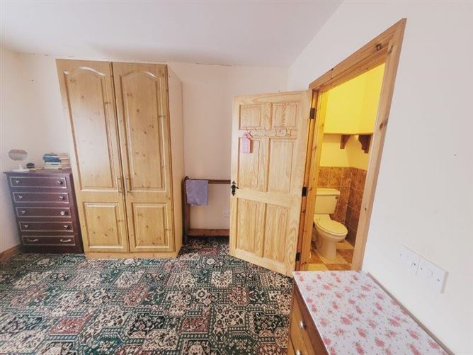 No 24 Dartry View, Kinlough, Leitrim