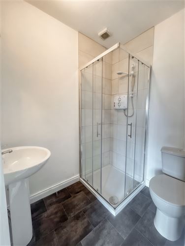 81 Castle Manor, Ballymakenny Road, Drogheda, Louth