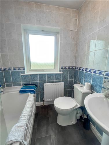 81 Castle Manor, Ballymakenny Road, Drogheda, Louth