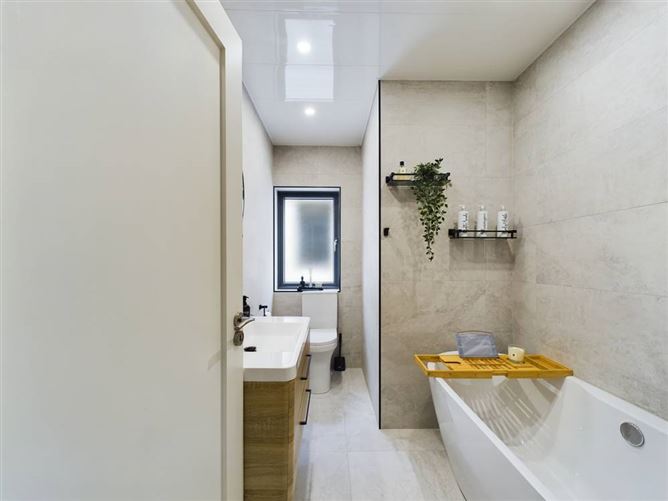 8 Horatio Place, Crawford Gate, Blackrock, Cork