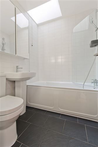 54 Shrewsbury Park, Ballsbridge, Dublin 4