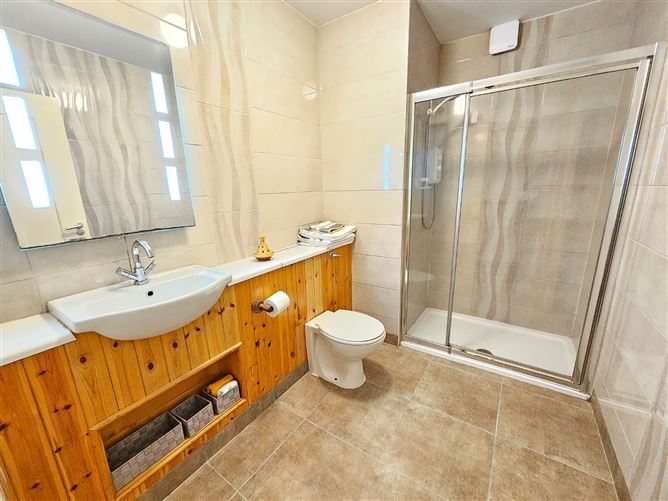 12A Bank Place Apartments, Bindon Lane, Ennis, Co. Clare