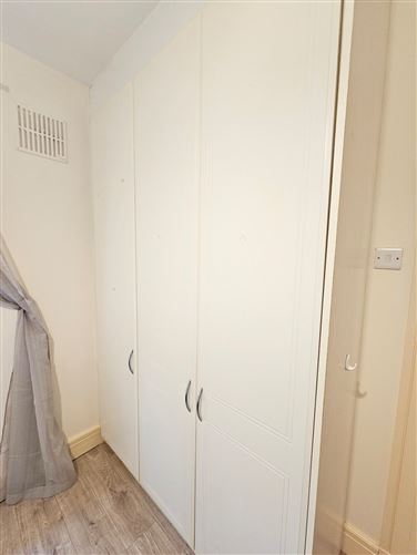 12A Bank Place Apartments, Bindon Lane, Ennis, Co. Clare