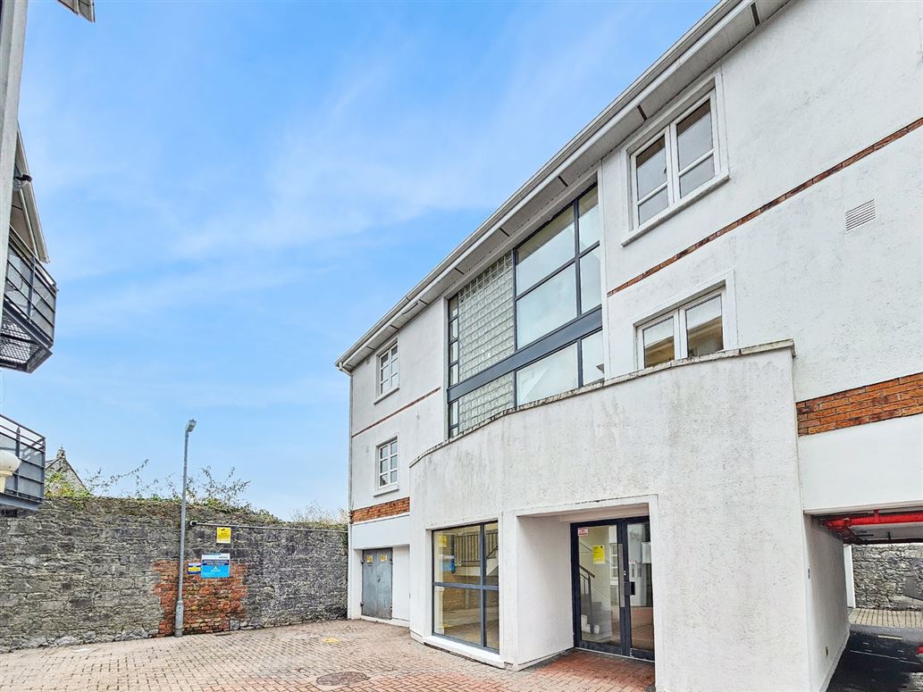 12A Bank Place Apartments, Bindon Lane, Ennis, Co. Clare